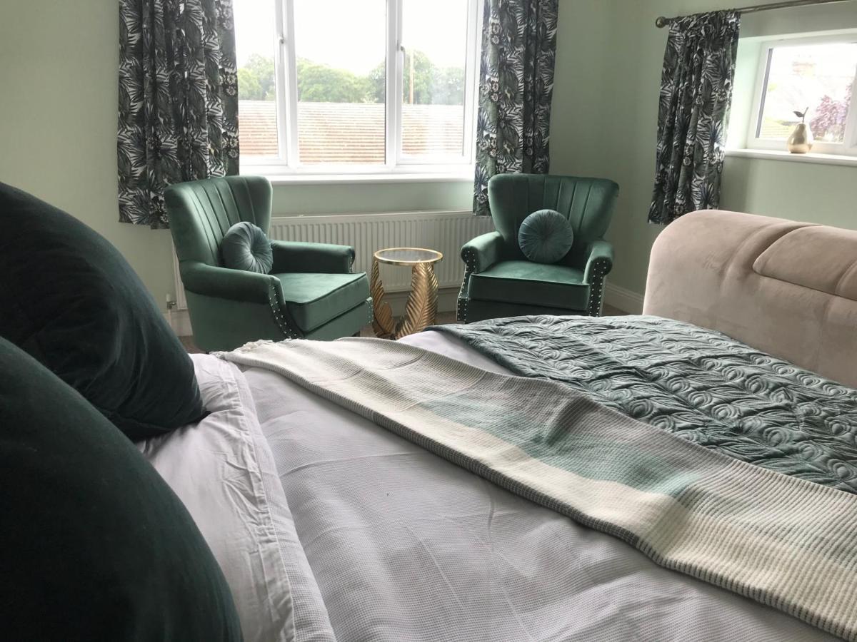 Redbrook Farm Bnb - Gateway To The New Forest Фордінґбрідж Екстер'єр фото