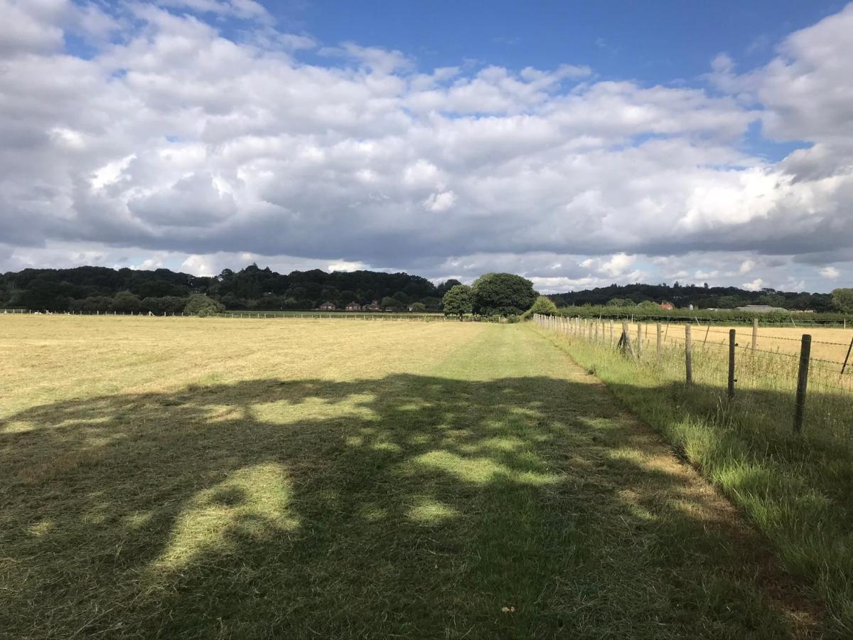 Redbrook Farm Bnb - Gateway To The New Forest Фордінґбрідж Екстер'єр фото